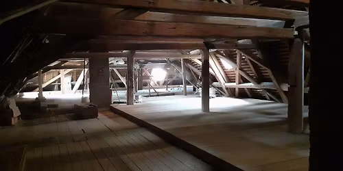 Co skr\u00fdvaj\u00ed kl\u00e1\u0161tern\u00ed krovy?