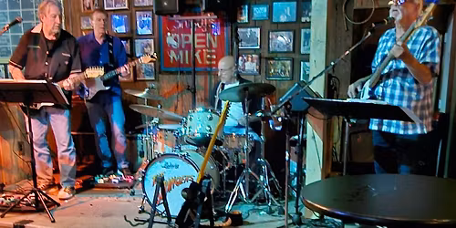 BACK RHODES at Shifty's