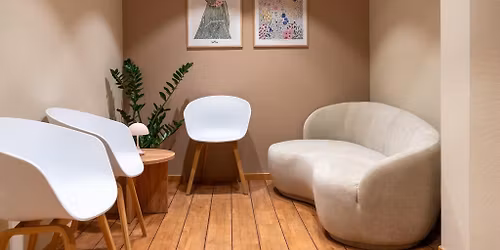 Senior Kvinnehelse: Psykisk helse og MediYoga: FULLTEGNET