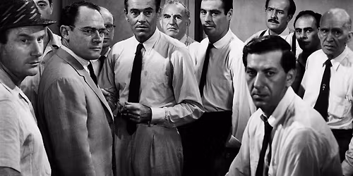 12 ANGRY MEN
