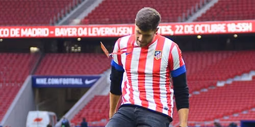 Atl\u00e9tico de Madrid: Saque de honor + Tour por el estadio y Museo