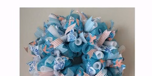 Create your own Coastal themed Wreath
