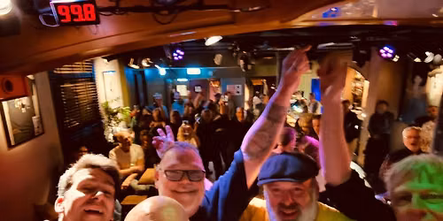 LIVE AT GROUNDS ROTTERDAM
