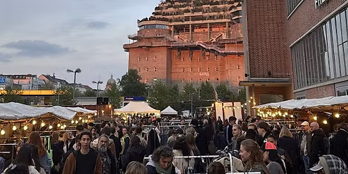 Nachtflohmarkt Rindermarkthalle St. Pauli