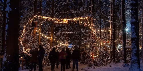 Fliegendes Christkind - Ein himmlischer Besuch bei der Waldweihnacht