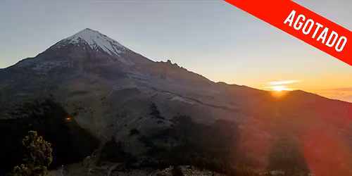 Amanecer en el volc\u00e1n Sierra Negra + Puebla de Zaragoza