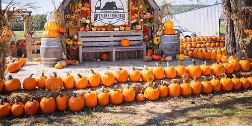 2026 Fall Festival at Rivercrest Orchard!