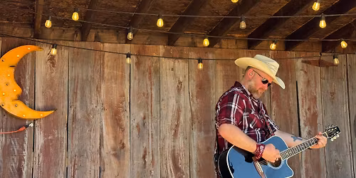 WISCONSIN DELLS, WI - Travis Bishop @ Boomtown Saloon