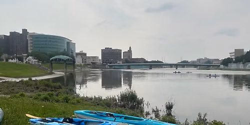 Fountain Paddles at Riverscape