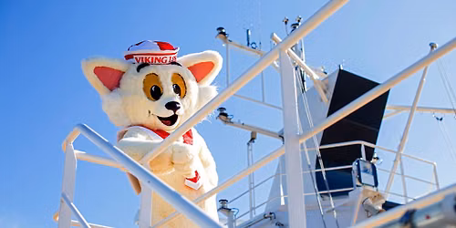 Punaiset laivat puistossa - Viking Line Espan lavalla \u2600\ufe0f