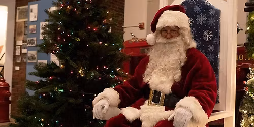 Photos with Santa (FREE)