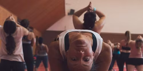 H\u00e1trahajl\u00edt\u00e1s & sa\u1e43sk\u1e5btam