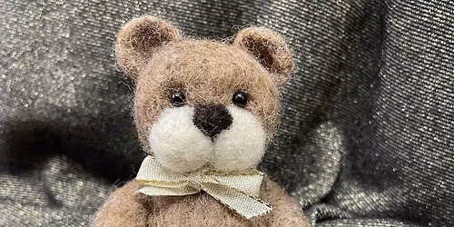 Needlefelt Theo Bear