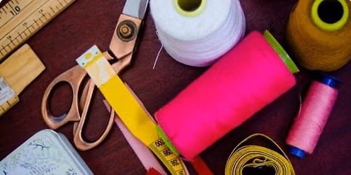 Beginner Sewing 101: Make Your Own Pillowcase
