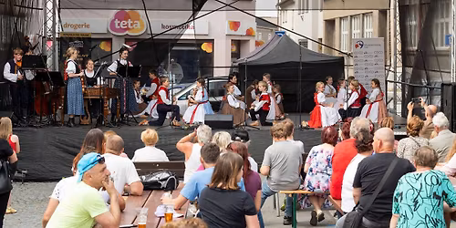 8. Folkl\u00f3rn\u00ed festival - La\u0161sk\u00e9 m\u011bste\u010dko