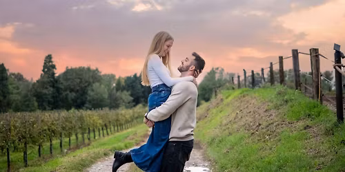 FOTO TRA I VIGNETI CON PIC NIC 