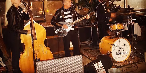 Mag-Neatos (members of Hot Rod Trio) at Surfin' Sundays at Huntington Beach Pier