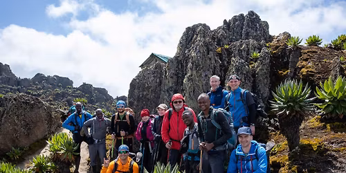 Afrika ismeretlen vil\u00e1g\u00f6r\u00f6ks\u00e9ge - a Hold-hegyseg - Radics Tam\u00e1s az Egri Vil\u00e1gj\u00e1r\u00f3 Klubban