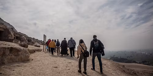 \u0631\u062d\u0644\u0629 \u0644\u0632\u064a\u0627\u0631\u0629 \u0645\u0639\u0627\u0644\u0645 \u0648\u062e\u0628\u0627\u064a\u0627 \u0627\u0644\u0645\u0646\u064a\u0627