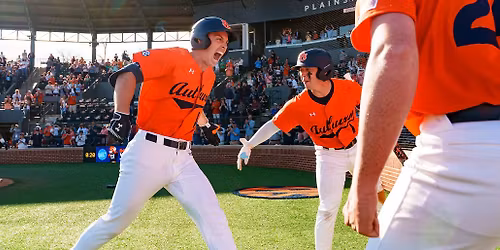 Parking Kentucky Wildcats at Auburn Tigers Softball