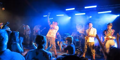 Saturday Night: THE GUNS OF NAVARONE live in The Cellar Bar