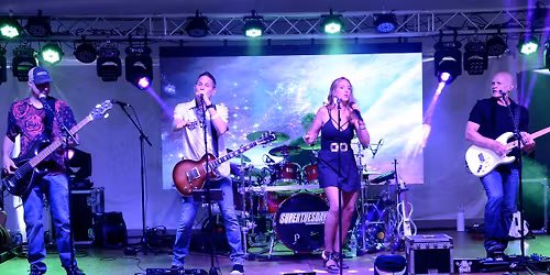 SUPERTUESDAY At Bowl A Vard Bike Night!