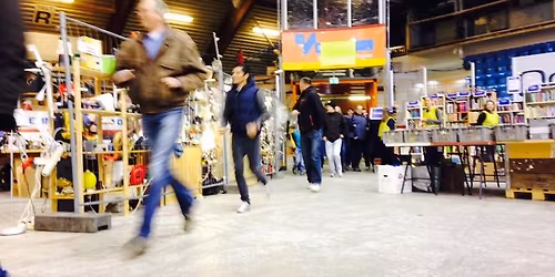 Loppemarked i Askerhallen 2. \u2013 3. mai