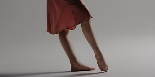 Danse Essentielle - Enroulement - plong\u00e9e vers soi