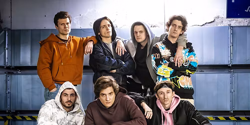 Janikovszky \u00c9va: Velem Mindig T\u00f6rt\u00e9nik Valami \u2013 11:00