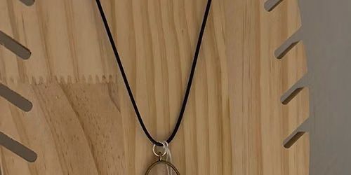 Resin pendant and earring