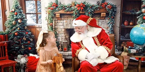 Santa Portrait Experience