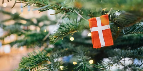 Julefest med gudstjeneste og Peters Jul