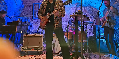 Wille & The Bandits \/ Z\u00e1bavn\u00ed lok\u00e1l U Hro\u0161k\u016f v Todni