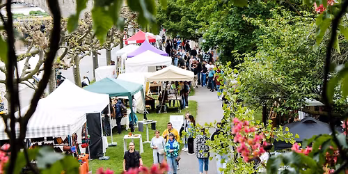 KLEIN MONTMARTRE - Kunsthandwerkermarkt W\u00fcrzburg