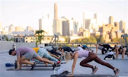 Free NYE Rooftop Workout X  SWEAT440 South Miami