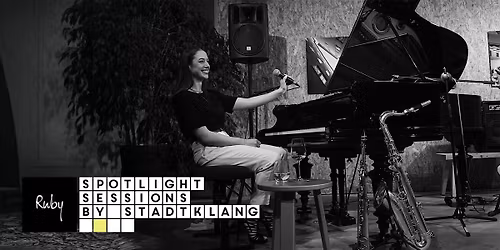 SPOTLIGHT SESSIONS w\/ ANNA MAURER