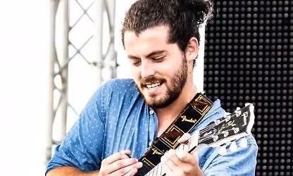 Music on the Deck - Ryan Shephard