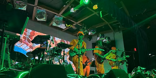 The Walkaways at Crazy Horse Saloon & Grill (Nevada City, CA)