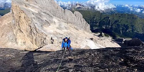 Marmolada con pernotto a capanna Penia