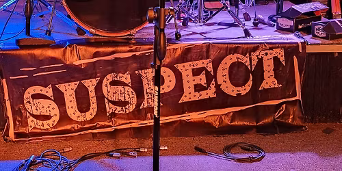 SUSPECT Rocks Poppas.