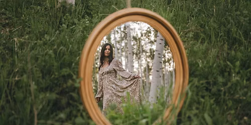 Spirit Messages & Nourishing the Grieving Heart with Becky Hesseltine