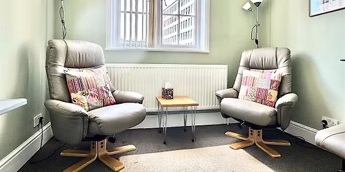 Gestalt Experiments in the Counselling Room