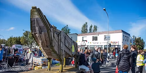 \u00cdb\u00faafundur um samg\u00f6ngur og Sundabraut