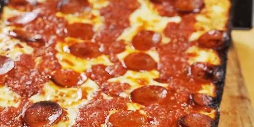 Festive Christmas Detroit Pizza Culinary Class