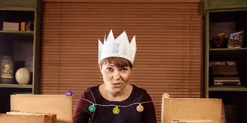 Skrivebordet med Teater H\u00e5ndholdt