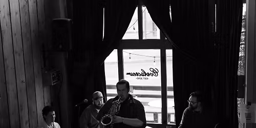 Wen'\u00edpt - The Old World Deli