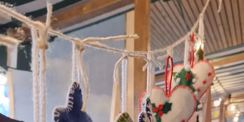 Adventsbasar im Pflegeheim H\u00f6chsterstra\u00dfe