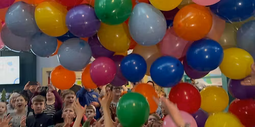 New Years Eve Balloon Drop!
