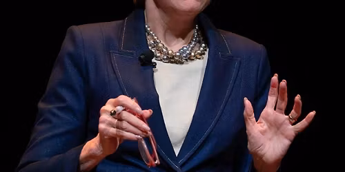 Jane Pauley at Arizona Financial Theatre