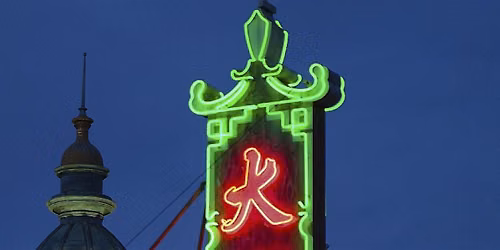 Chinatown SF Neon Walking Tour 10\/10